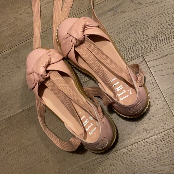 LAST CHANCE Puma Fenty by Rihanna sandals - Picture 2 of 4